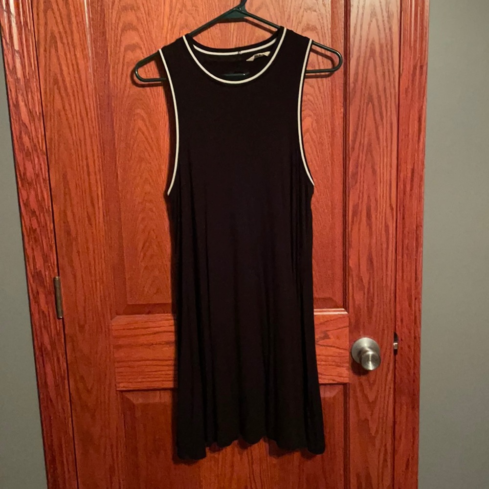 Flowy, black dress!